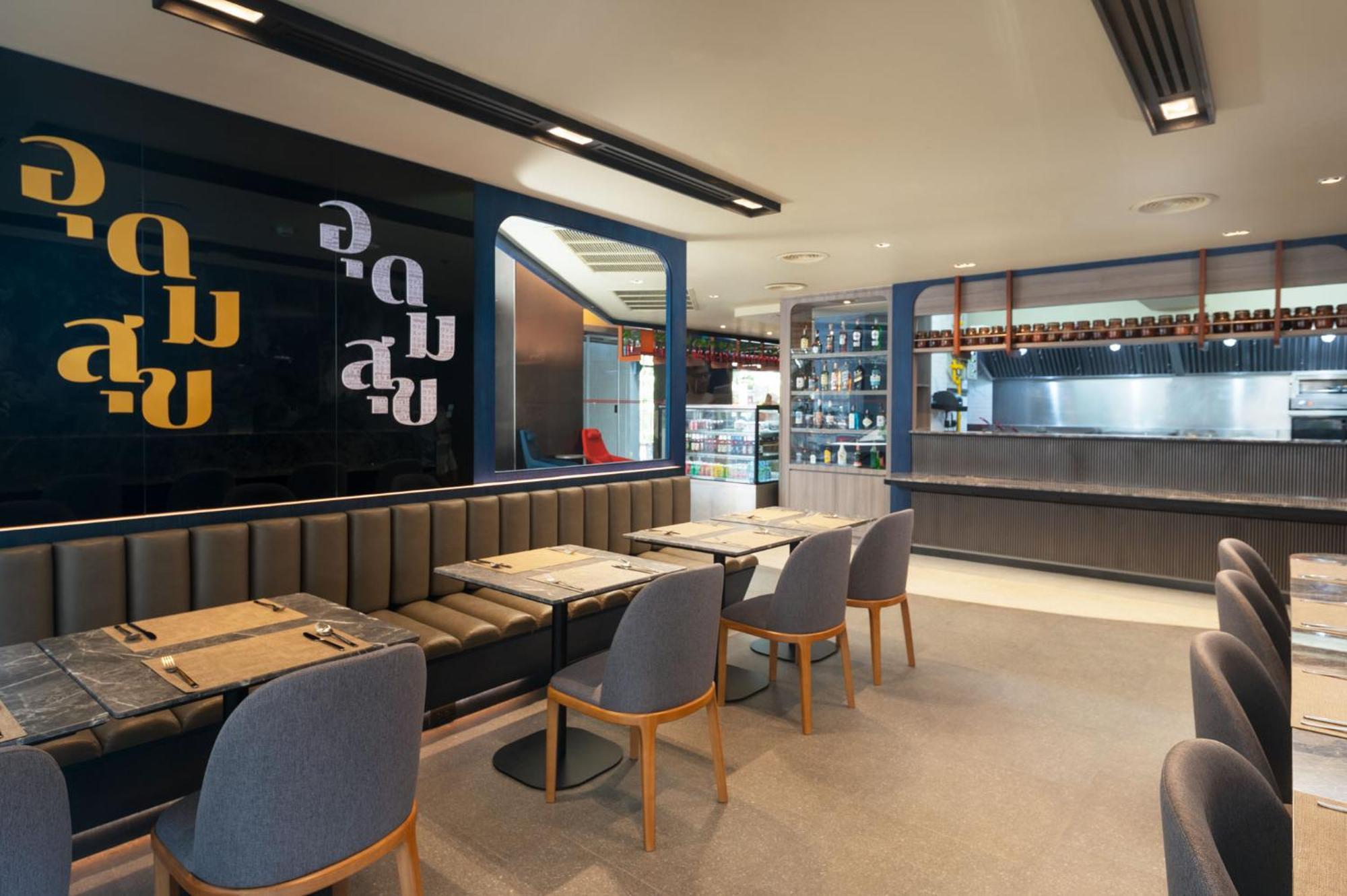 Lumen Bangkok Udomsuk Station Hotel Екстериор снимка